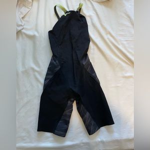 Mizuno GX-Sonic V Sprinter Kneeskin Tech Suit